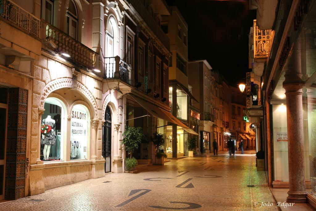 Hotel Dona Leonor Caldas Da Rainha Exterior foto